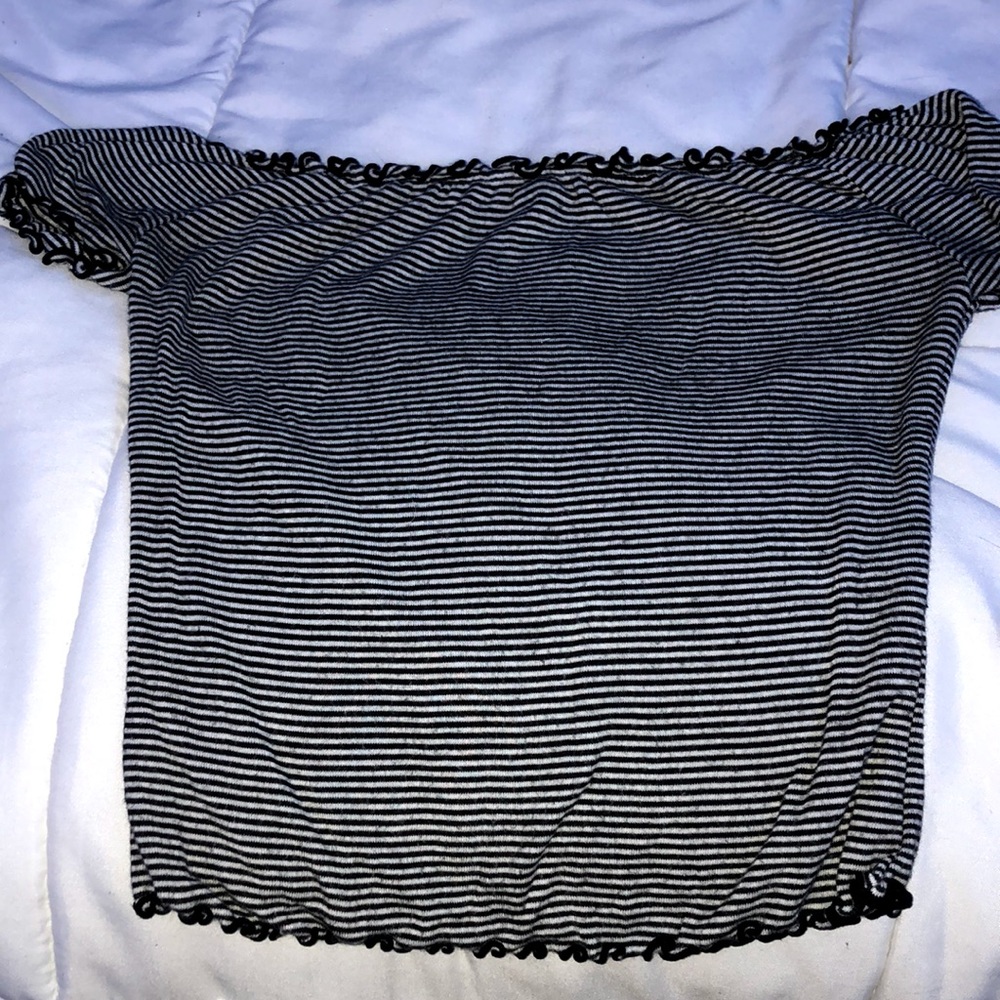 black and white stripped off the shoulder